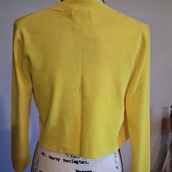 SPENSE Bright Yellow Cropped Cardigan Size Medium - Picture 5 of 8